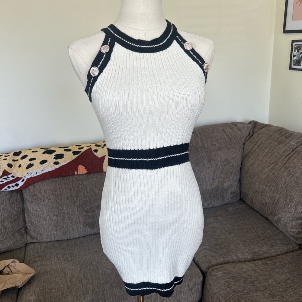 Chic White and Black Knit Dress
